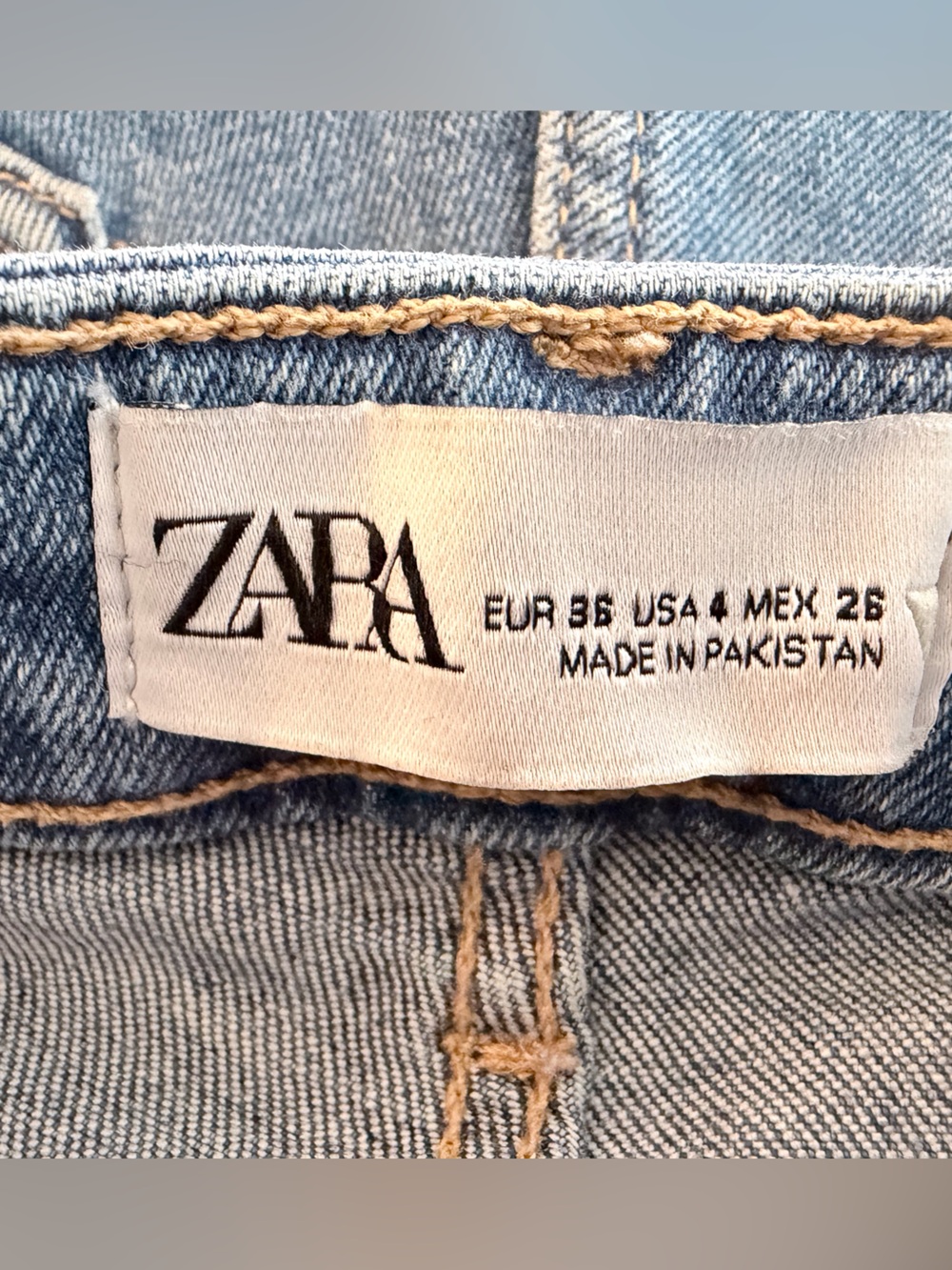 Zara High Rise Skinny Jeans Light Wash Ankle Slit Size 4 - Picture 6 of 6